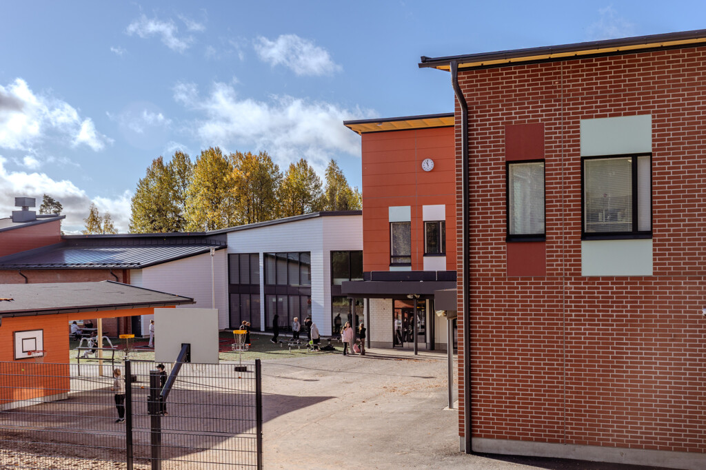 Mouhijärven yhtenäiskoulu