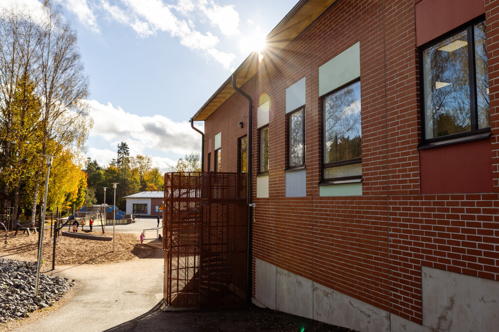 Mouhijärven yhtenäiskoulu